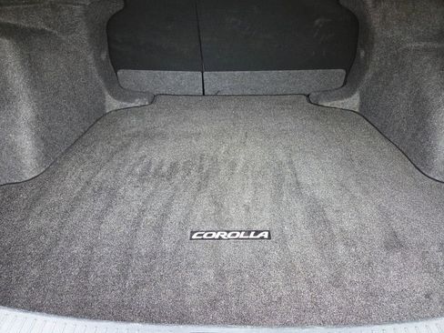Used 2025 Toyota Corolla SE FWD image 18