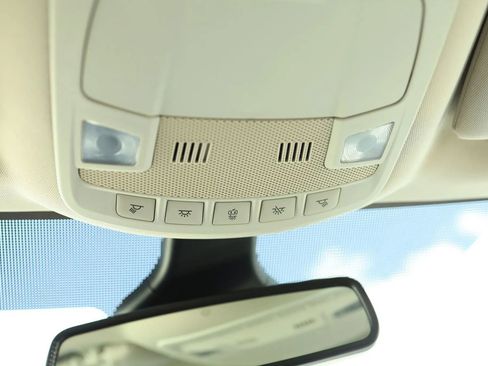 Used 2020 Ford Edge SEL w/ Cold Weather Package image 22