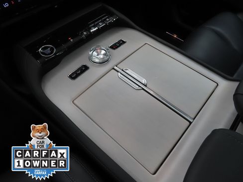 Used 2025 Lincoln Navigator Reserve AWD/4WD image 18