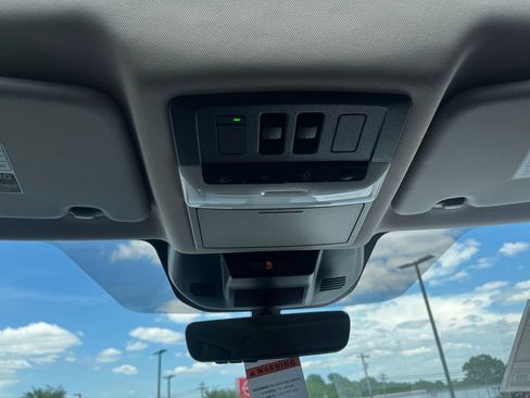 Used 2026 Nissan Rogue Dark Armor FWD image 45