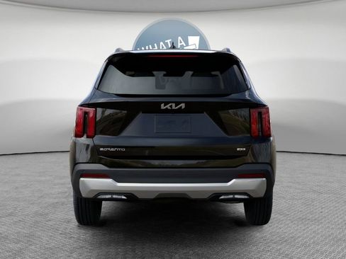 New 2026 Kia Sorento S image 5