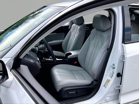 Used 2025 Acura Integra FWD image 17