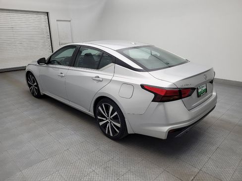 Used 2019 Nissan Altima 2.5 SR w/ SR Premium Package image 3