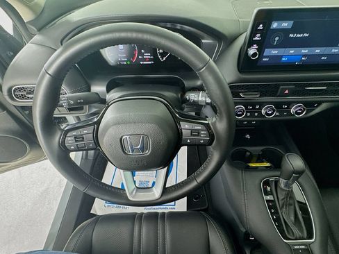 Used 2026 Honda HR-V EX-L image 14