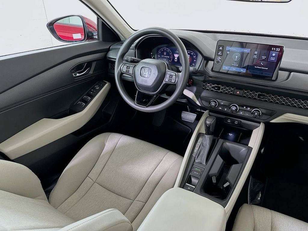 Used 2026 Honda Accord LX image 19