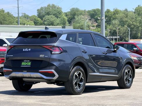Used 2023 Kia Sportage LX AWD/4WD image 2