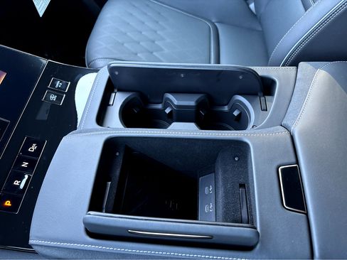 New 2026 INFINITI QX80 Autograph w/ Premium Cargo Package image 13