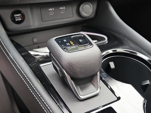 New 2026 Nissan Rogue Platinum image 13