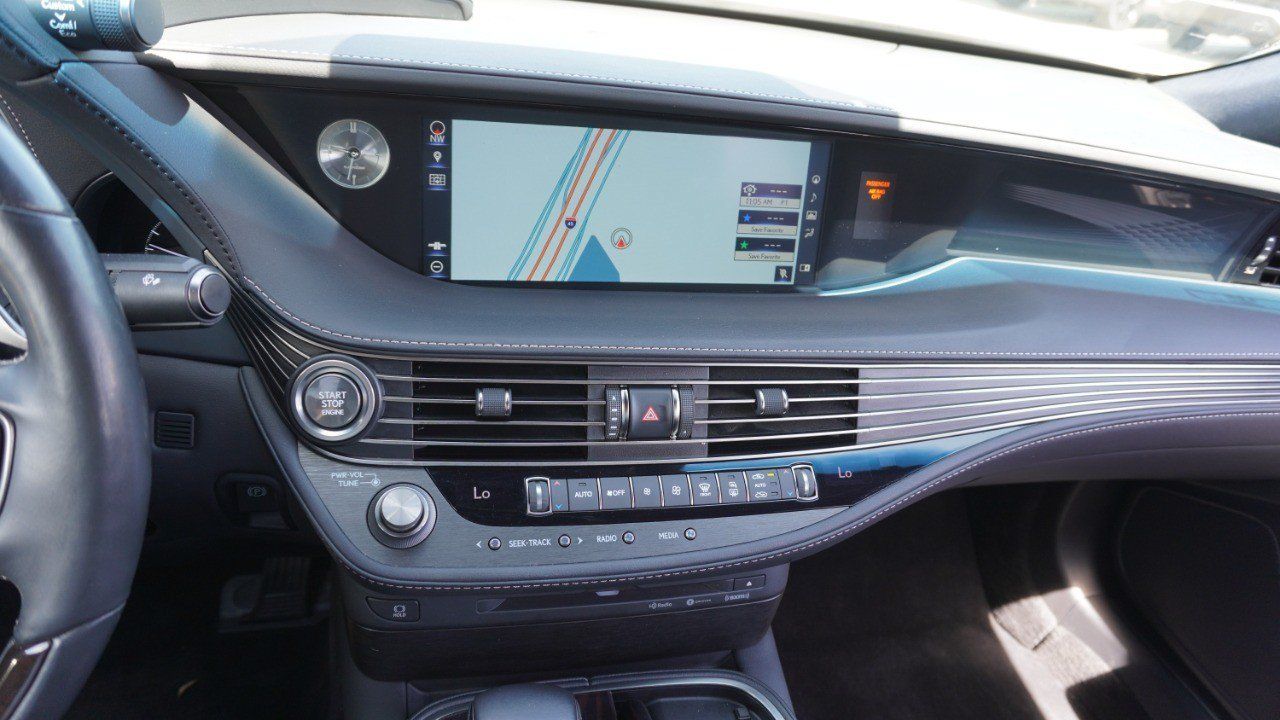Used 2018 Lexus LS 500 w/ Interior Upgrade Package RWD image 16