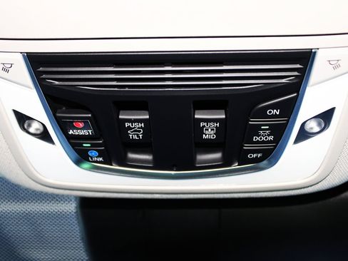 Used 2024 Acura RDX w/ Technology Package AWD/4WD image 33