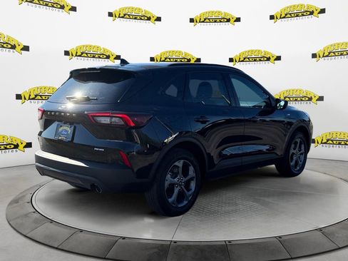 Certified 2025 Ford Escape ST-Line AWD/4WD image 7