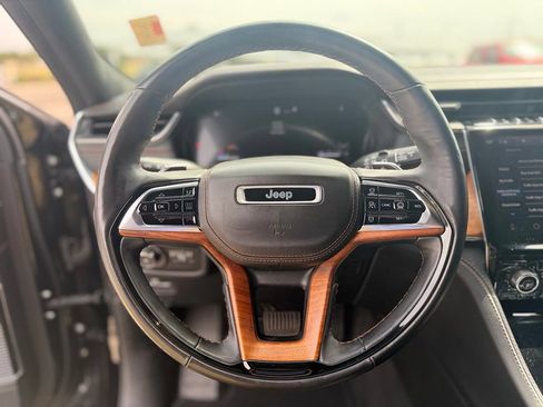 Used 2021 Jeep Grand Cherokee L Summit AWD/4WD image 10