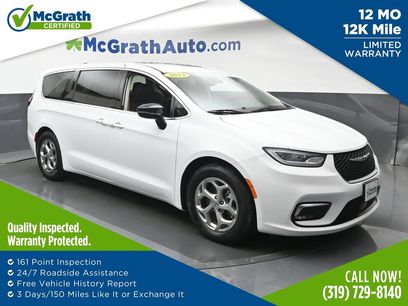 Used 2024 Chrysler Pacifica Limited