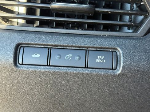 Certified 2023 Nissan Altima 2.5 SV image 18