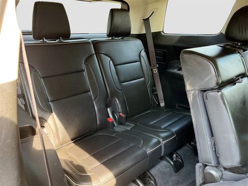 Used 2023 GMC Acadia Denali image 28