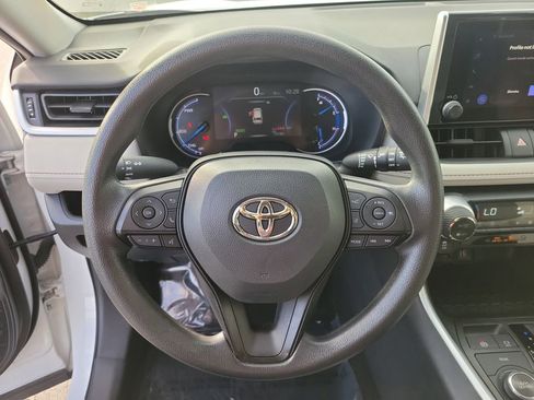 Used 2023 Toyota RAV4 XLE image 27