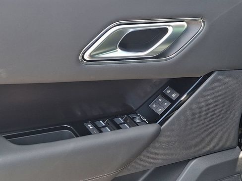 New 2026 Land Rover Range Rover Velar Belgravia AWD/4WD image 8