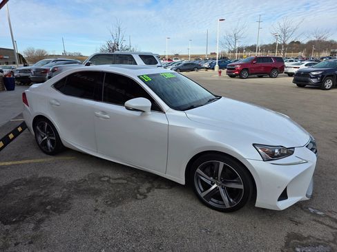 Used 2019 Lexus IS 300 w/ Premium Package image 3