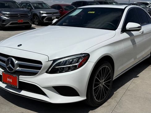 Used 2019 Mercedes-Benz C 300 4MATIC Sedan image 3