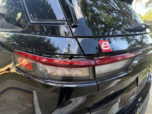 Used 2024 Jeep Grand Cherokee Altitude image 12