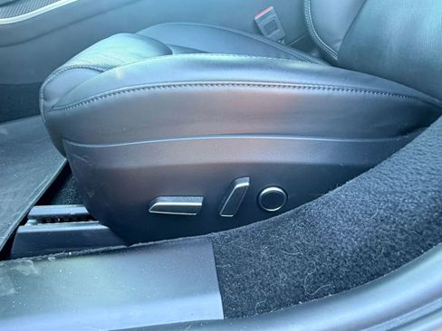 Used 2024 Tesla Model S image 16