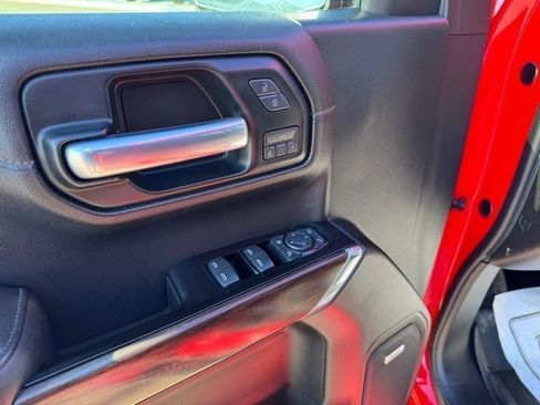 Used 2019 GMC Sierra 1500 SLT w/ SLT Premium Plus Package AWD/4WD image 13