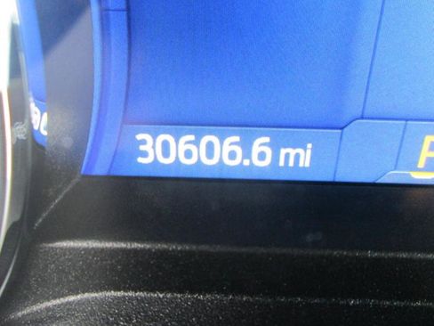 Used 2022 Ford F150 XLT w/ Equipment Group 302A High image 17