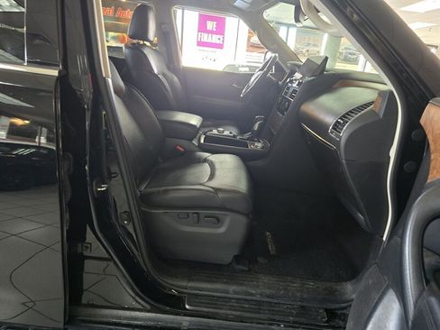 Used 2021 Nissan Armada SL w/ Captain's Chairs Package AWD/4WD image 16