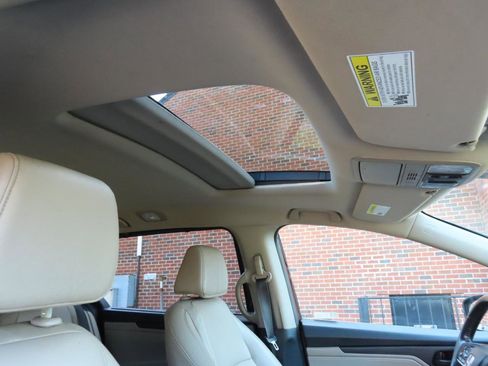 Used 2020 Honda Odyssey EX-L image 31