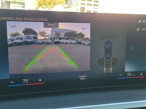 Used 2024 BMW 330i Sedan image 18