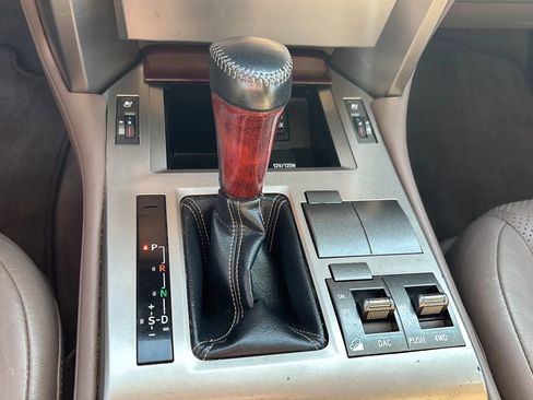 Used 2010 Lexus GX 460 image 39