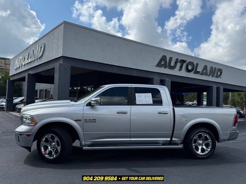 Used 2016 RAM 1500 Laramie w/ Convenience Group RWD image 4