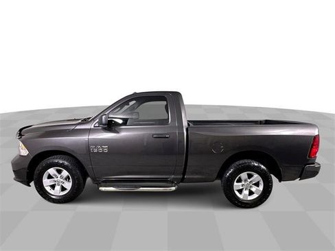 Used 2018 RAM 1500 Express image 5