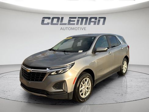 Used 2024 Chevrolet Equinox LT image 1