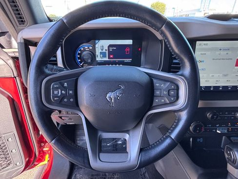 Used 2022 Ford Bronco Wildtrak AWD/4WD image 23