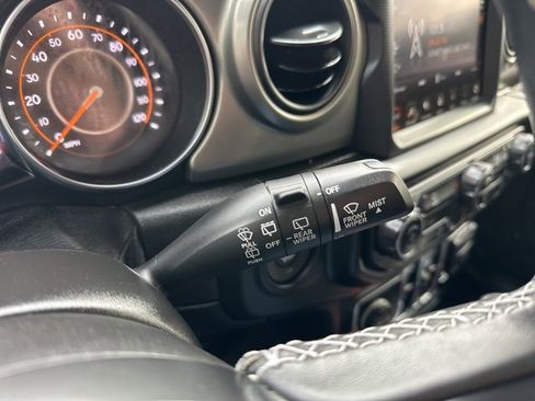 Certified 2021 Jeep Wrangler Unlimited Sport image 25