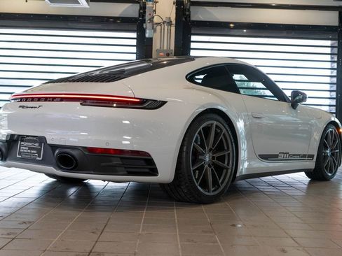 Certified 2024 Porsche 911 Carrera T RWD image 10