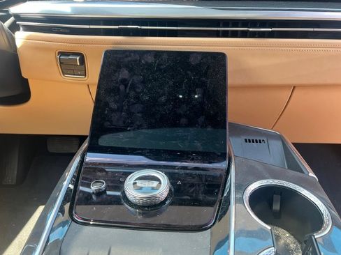 Certified 2025 Cadillac Escalade IQ Sport 2 AWD/4WD image 18