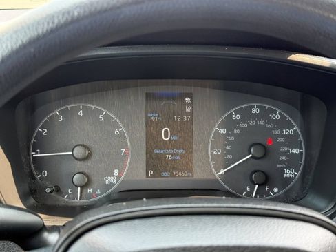 Used 2023 Toyota Corolla LE FWD image 30