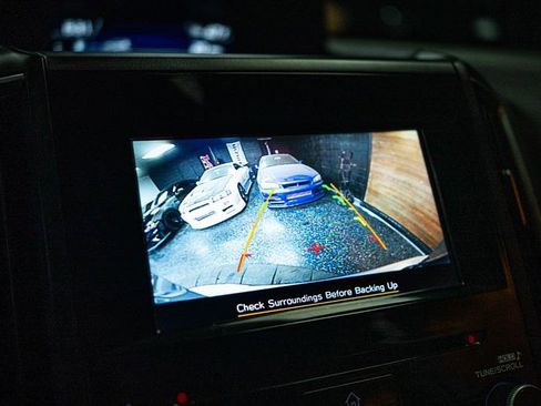 Used 2021 Subaru Forester Premium image 21