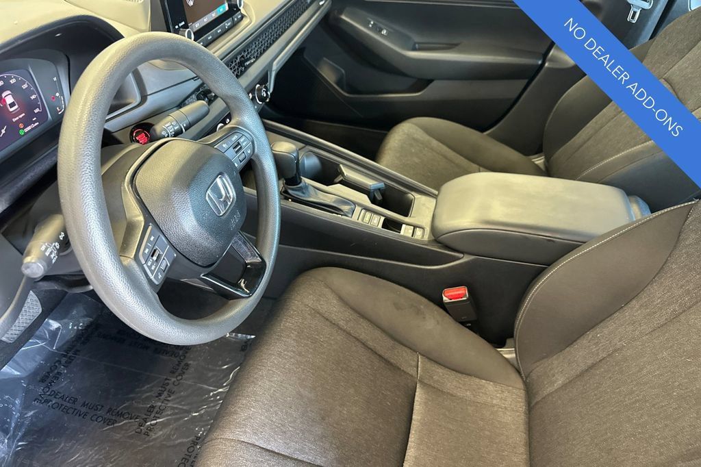 Certified 2025 Honda Accord LX image 10