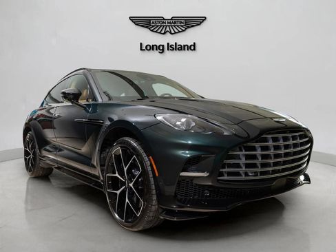 New 2026 Aston Martin DBX 707 image 3