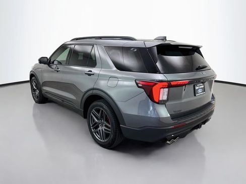 Used 2025 Ford Explorer ST w/ Sun And Sound Package AWD/4WD image 5
