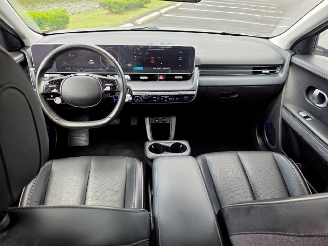 Used 2023 Hyundai Ioniq 5 SEL AWD/4WD image 2