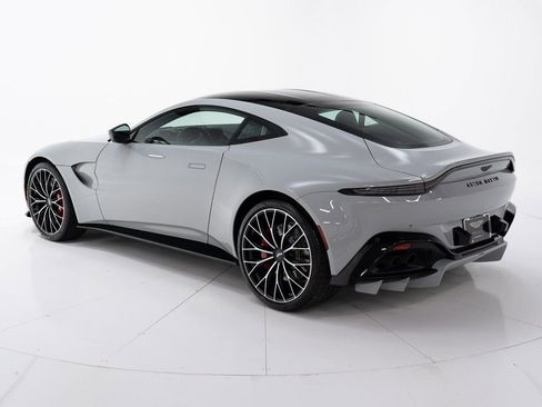 Used 2023 Aston Martin V8 Vantage Coupe image 2