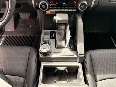 New 2026 Toyota Tacoma TRD Off-Road AWD/4WD image 18