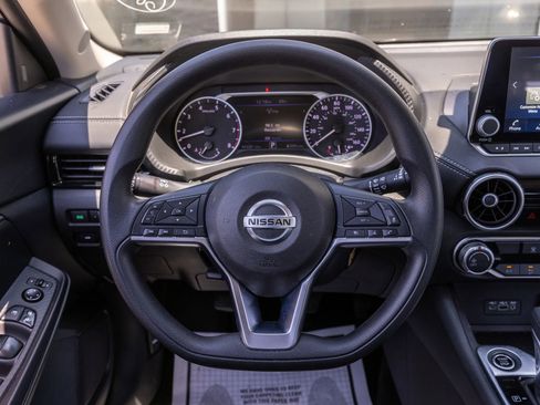 Used 2023 Nissan Sentra SV FWD image 25