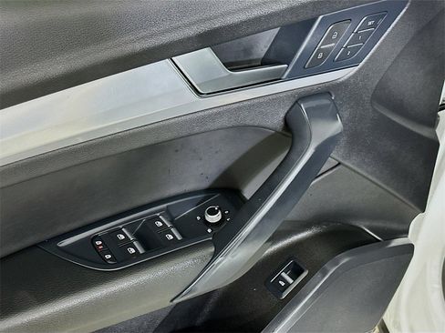 Certified 2024 Audi Q5 2.0T Premium w/ Summer of Audi Package image 21