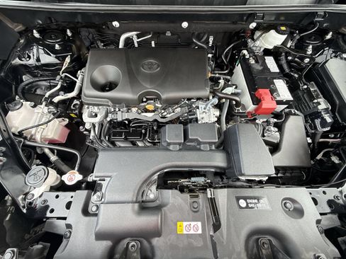 Certified 2024 Toyota RAV4 LE FWD image 17