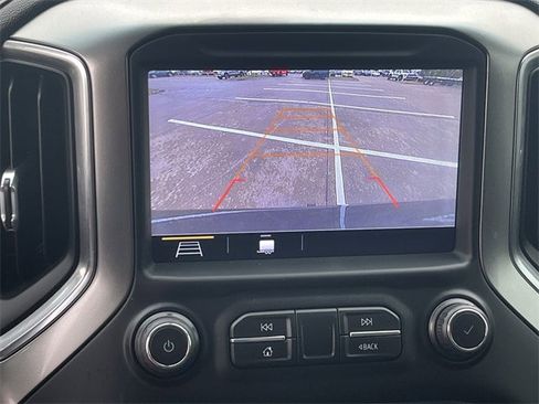 Used 2019 Chevrolet Silverado 1500 LT w/ Texas Edition image 18